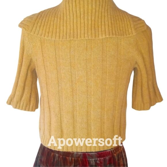 Merigold Yellow Waist Crop Cardi - Picture 2 of 6